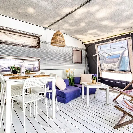 I Przyczepy Cam Spot