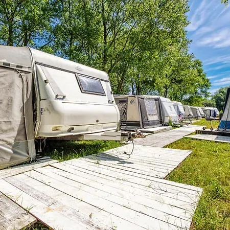 Campsite I Przyczepy Cam Spot Wladyslawowo
