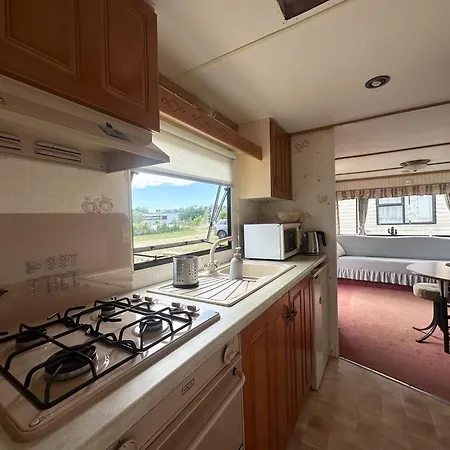 Кемпинг I Przyczepy Cam Spot Владыславово