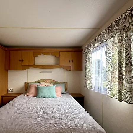 I Przyczepy Cam Spot Кемпинг Владыславово