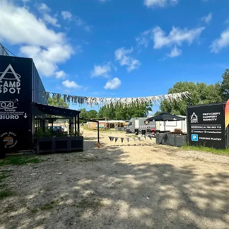 I Przyczepy Cam Spot Campsite